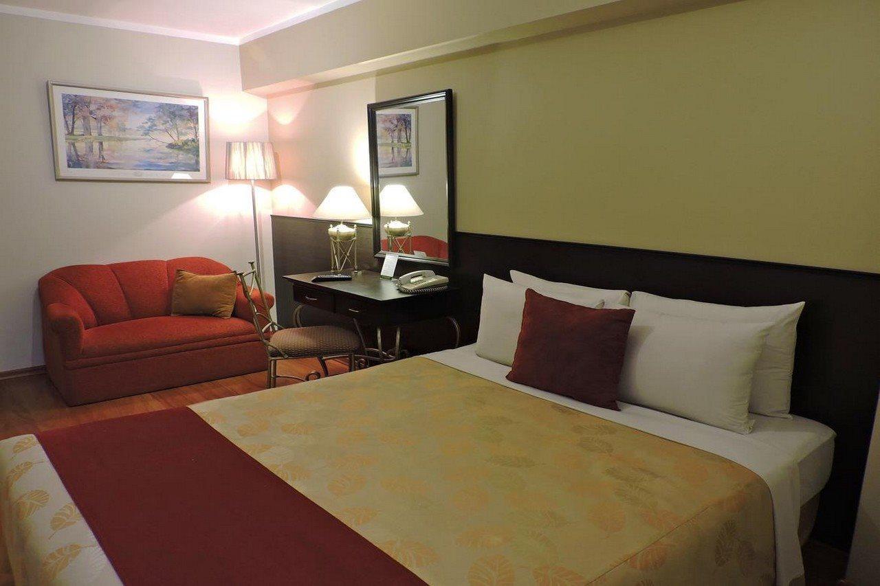 Leon De Oro Inn & Suites Distretto di Distretto di Lima Esterno foto