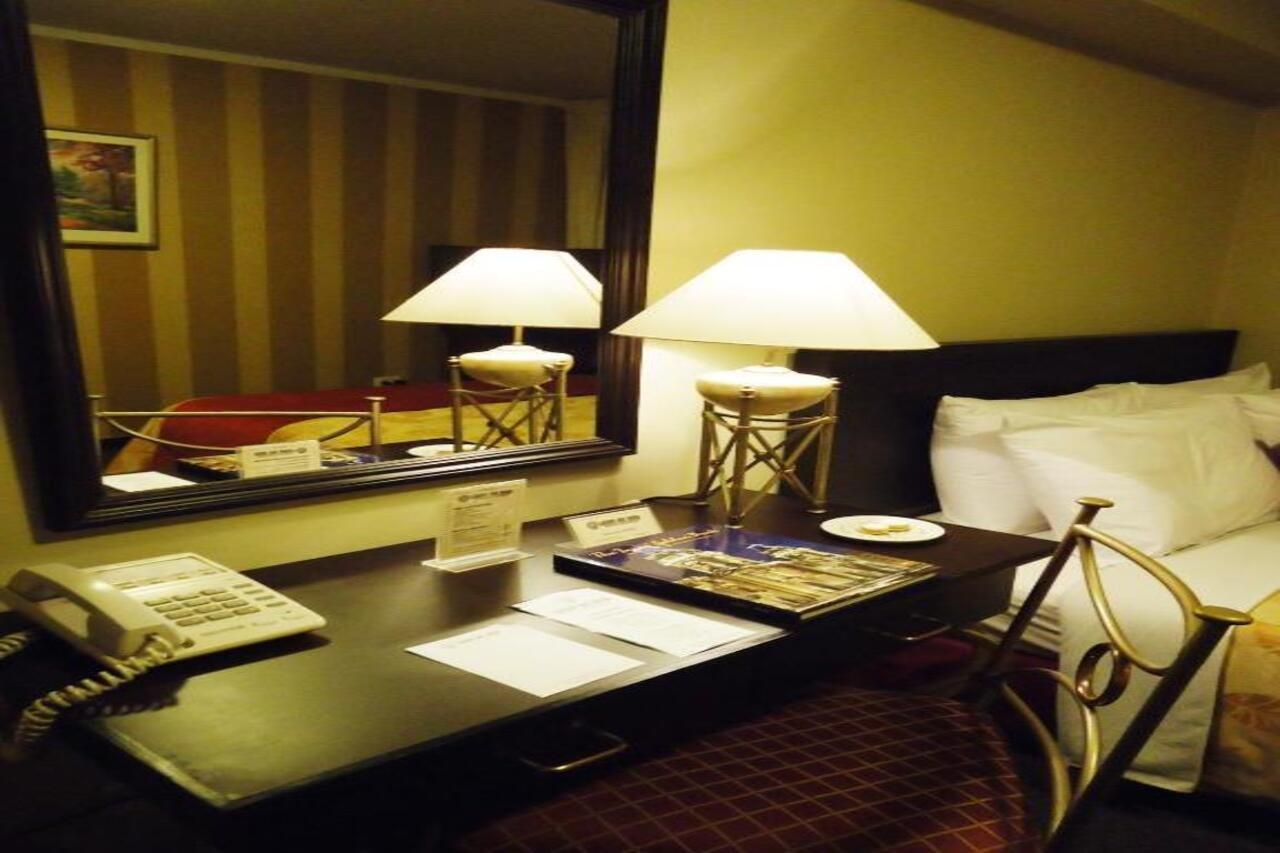 Leon De Oro Inn & Suites Distretto di Distretto di Lima Esterno foto