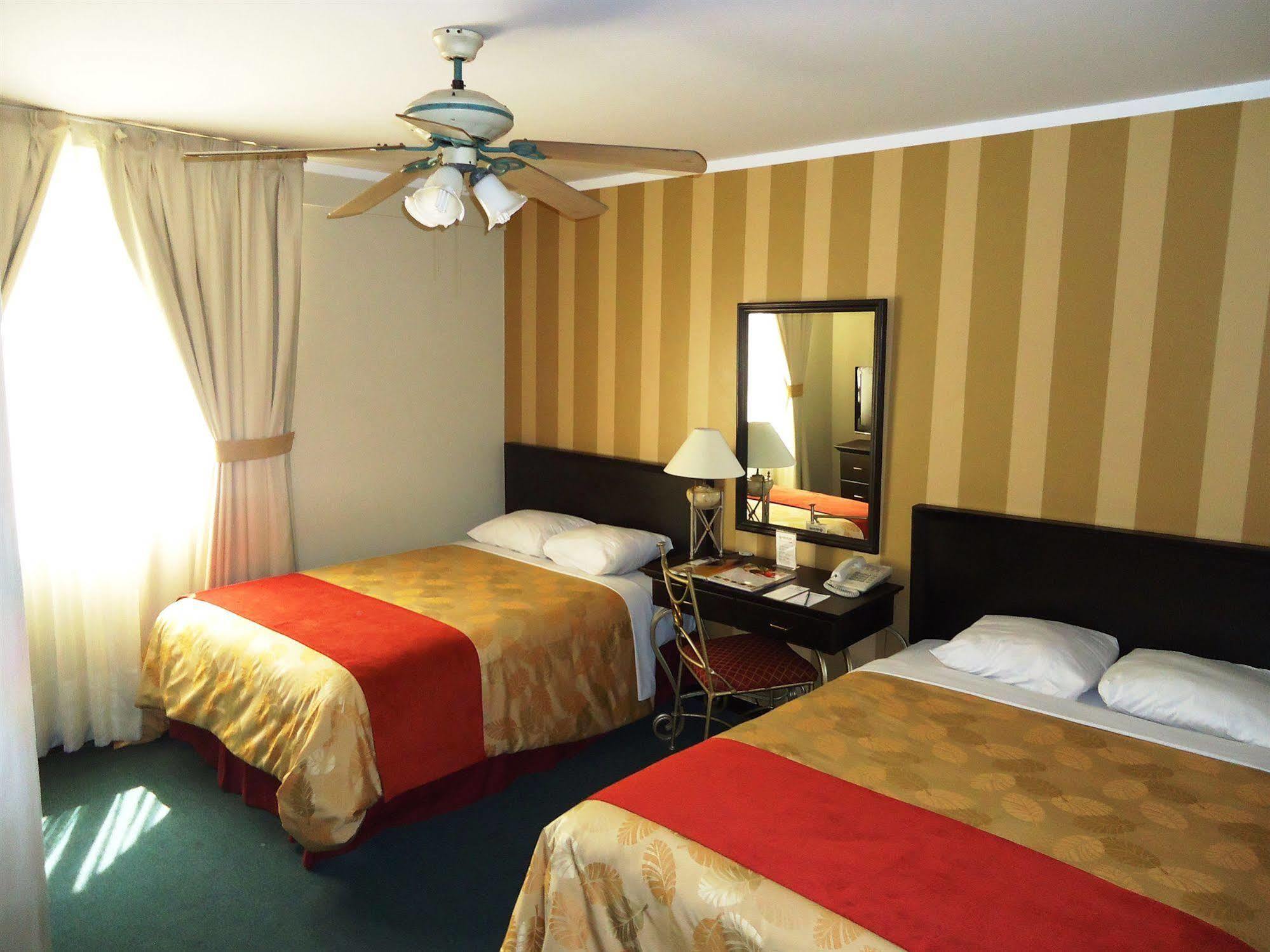 Leon De Oro Inn & Suites Distretto di Distretto di Lima Esterno foto